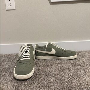 Nike Men's Green Court Vision Low Sneakers